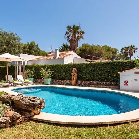 Villa Adrian, 3 Bedroom Villa, Calan Bosch *