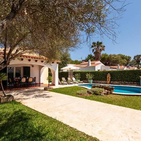 Villa Adrian, 3 Bedroom Villa, Calan Bosch *