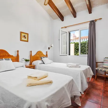 Adrian, 3 Bedroom Villa, Calan Bosch