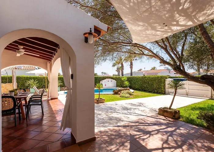 Adrian, 3 Bedroom Villa, Calan Bosch *