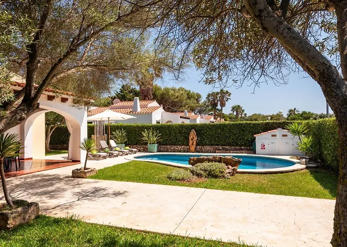 Adrian, 3 Bedroom Villa, Calan Bosch