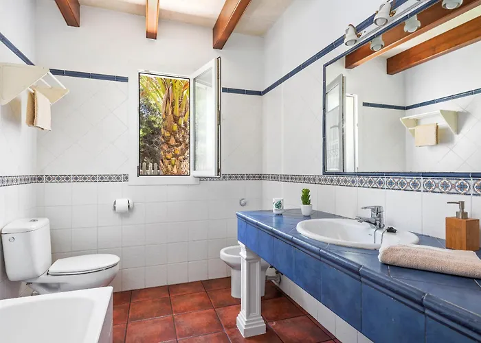 Adrian, 3 Bedroom Villa, Calan Bosch *