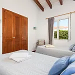 Villa Adrian, 3 Bedroom Villa, Calan Bosch *